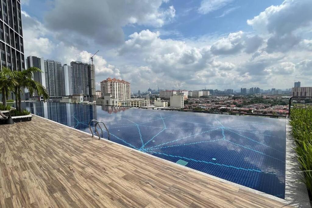 Mt Stay @ Aera Residence Petaling Jaya Exteriér fotografie